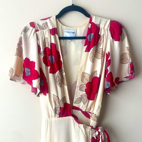 REVOLVE Floral Maxi Dress in Cream and Red - Picture 8 of 10